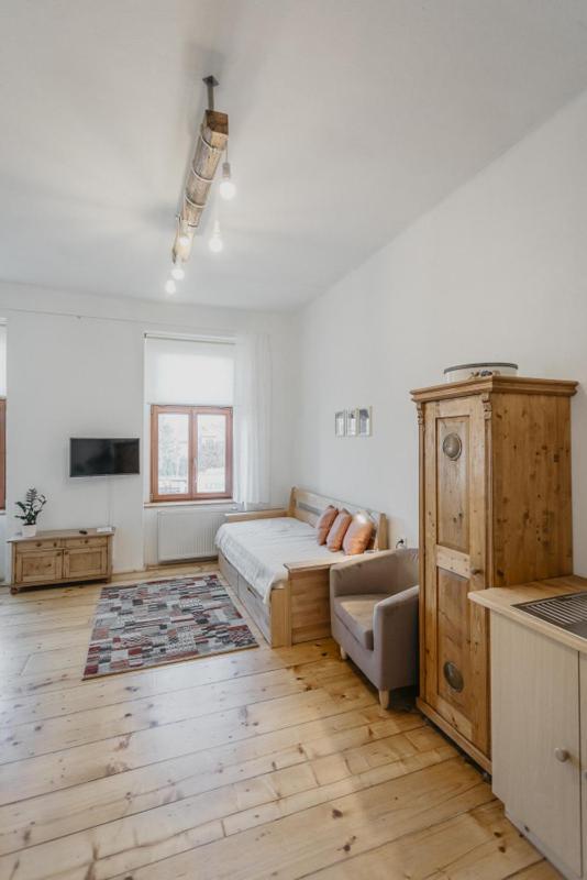 Apartman 3, Suvorovova 158 Cesky Brod Екстер'єр фото